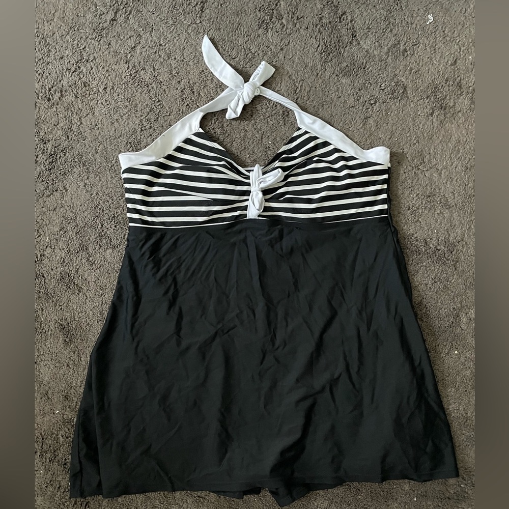 Plus size vintage sailor one piece swimsuit! Size 3XL.